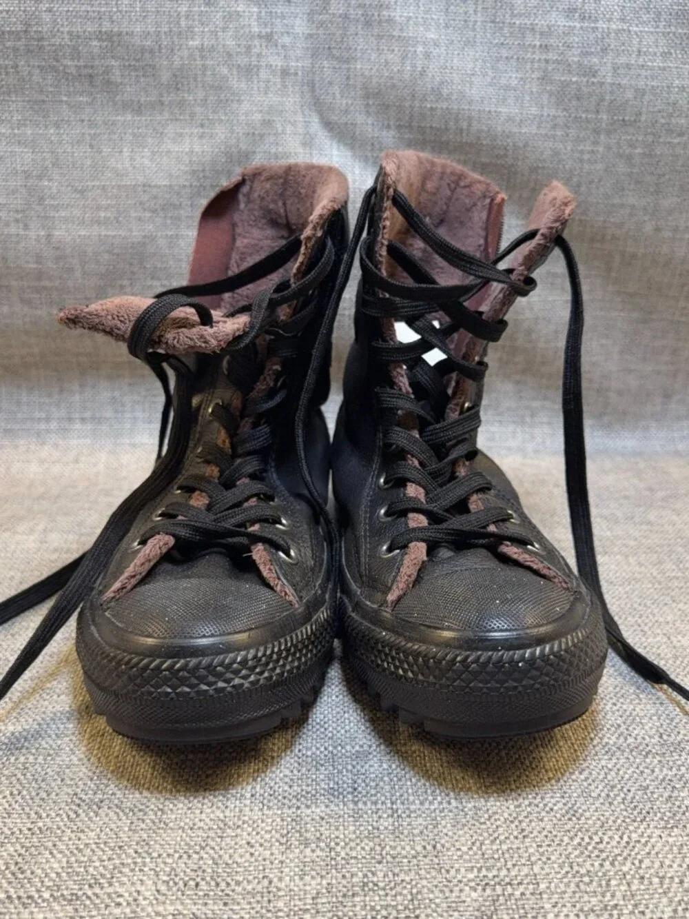 Converse Chuck Taylor Leather Fur Hi Rise Boots Black 553387C Size 4 Zip